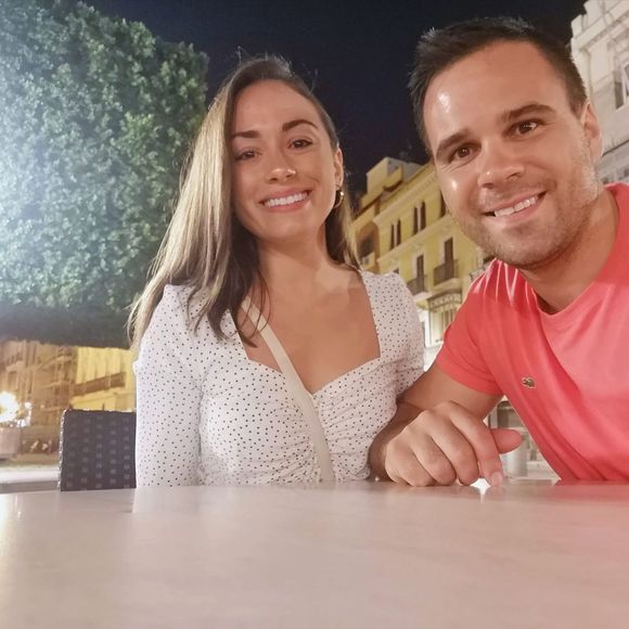 Meet your Posher, Amanda - Picture 1 of 1